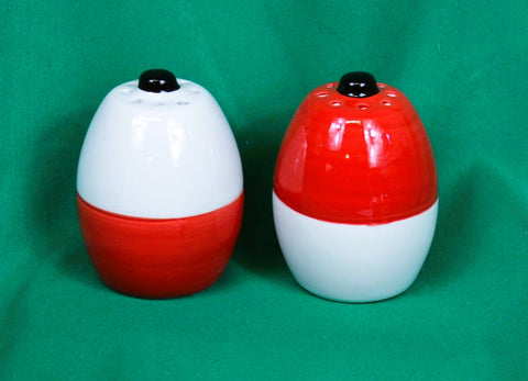 bobber salt and pepper set - Sparta Country Candles