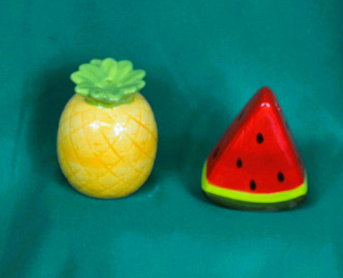 Pineapple and watermelon salt and pepper shaker - Sparta Country Candles